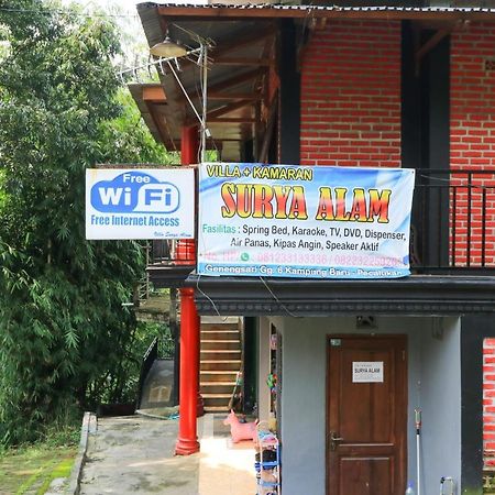 Penginapan Villa Surya Alam Prigen Exteriér fotografie