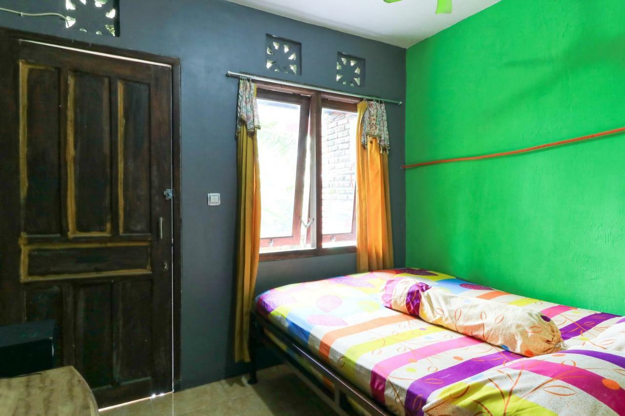 Penginapan Villa Surya Alam Prigen Exteriér fotografie